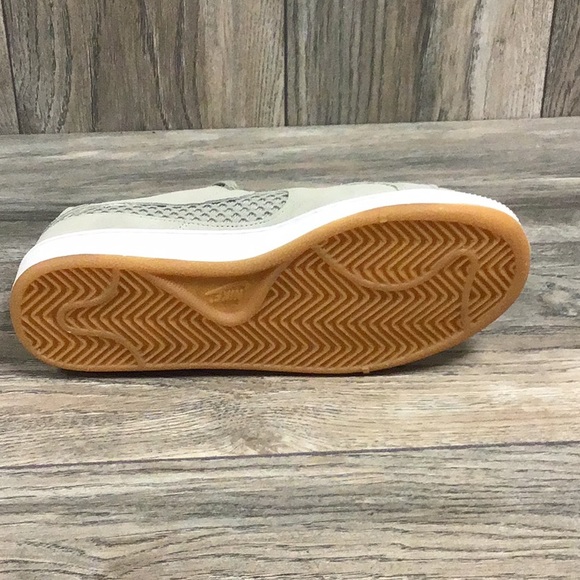 NEW Nike Court Royale PREM  AJ7731-300 - Picture 6 of 6